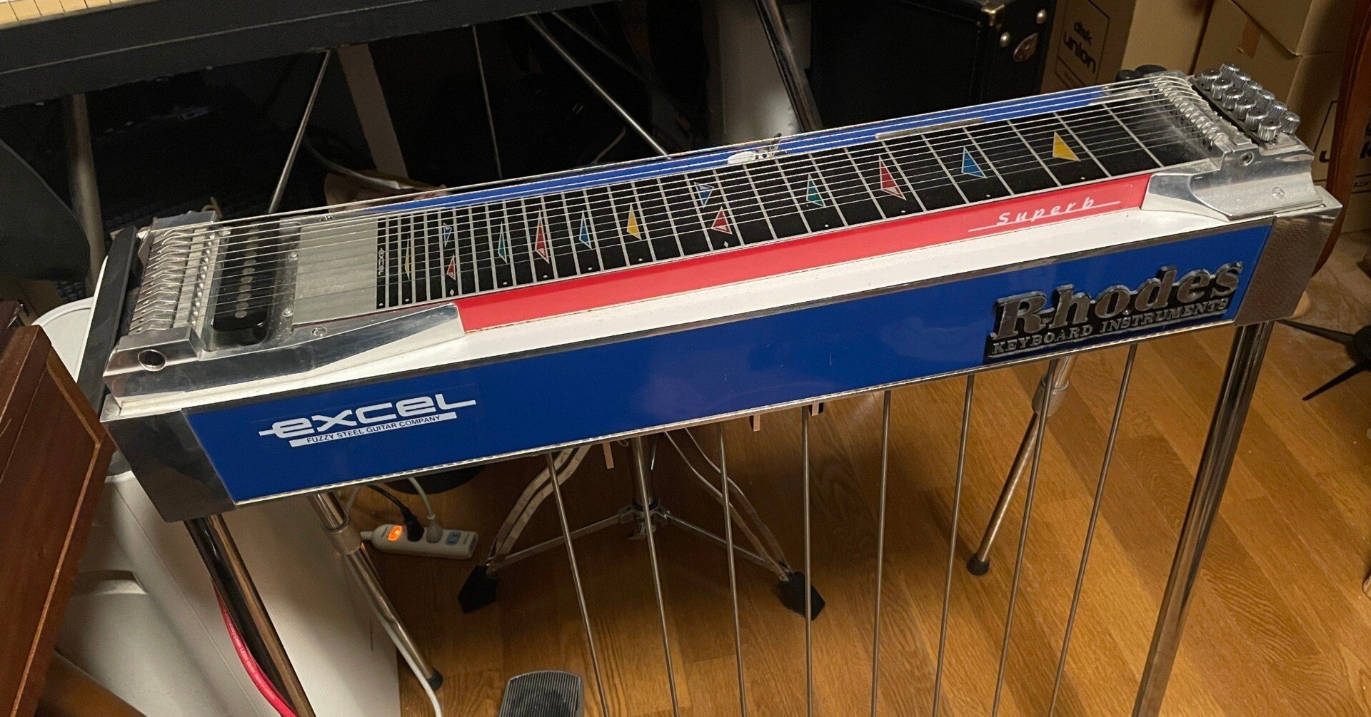 Fuzzy Pedal Steel Productsの藤井さんが引退された。ありがとうご