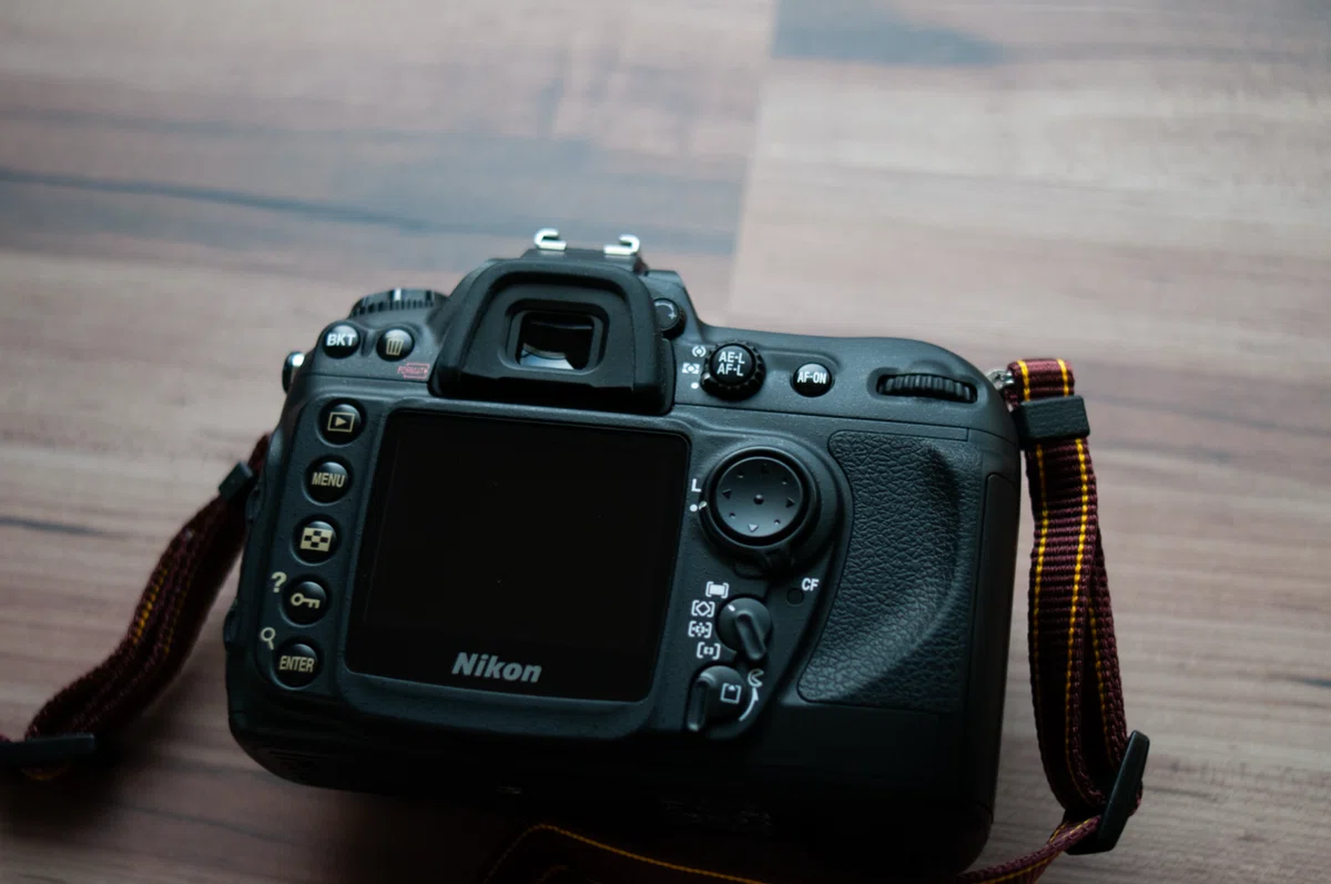 CCDの名機「Nikon D200」3ヶ月使用レビュー｜偏愛カメラ部
