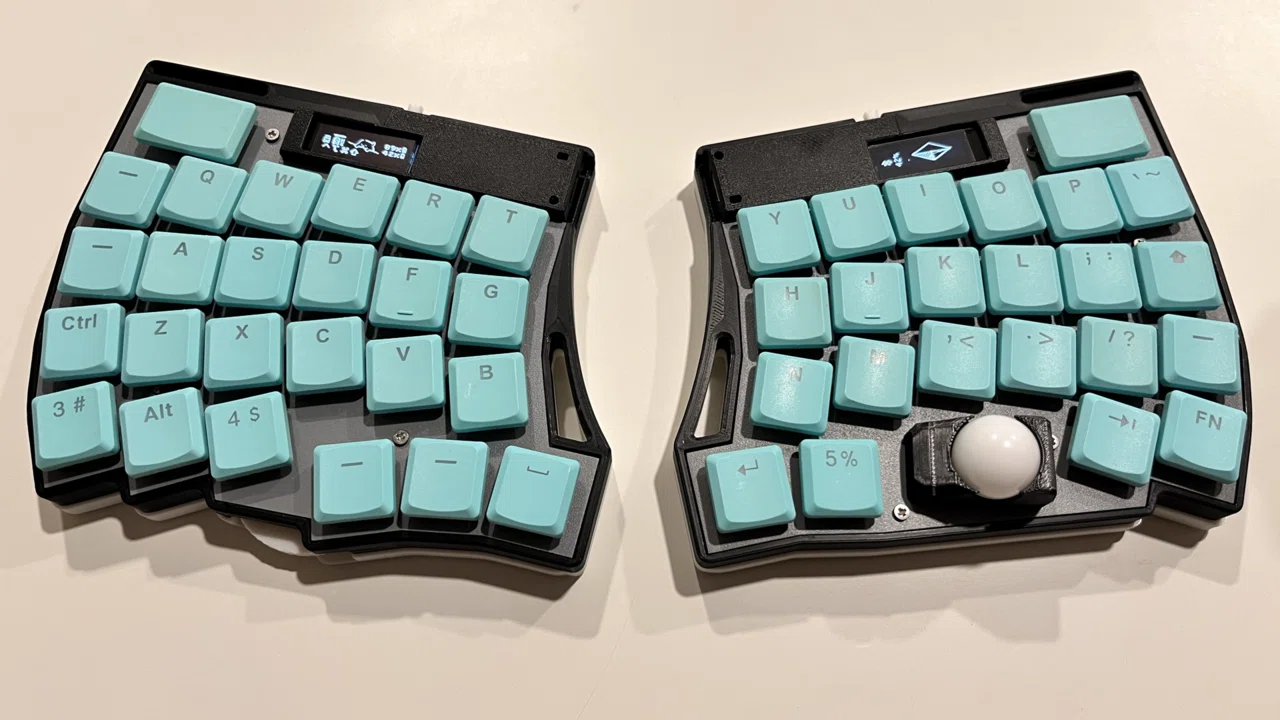 𝐀𝐋𝐋 𝐈𝐍 𝐎𝐍𝐄といえる無線分割型キーボードLoToMetalを購入した