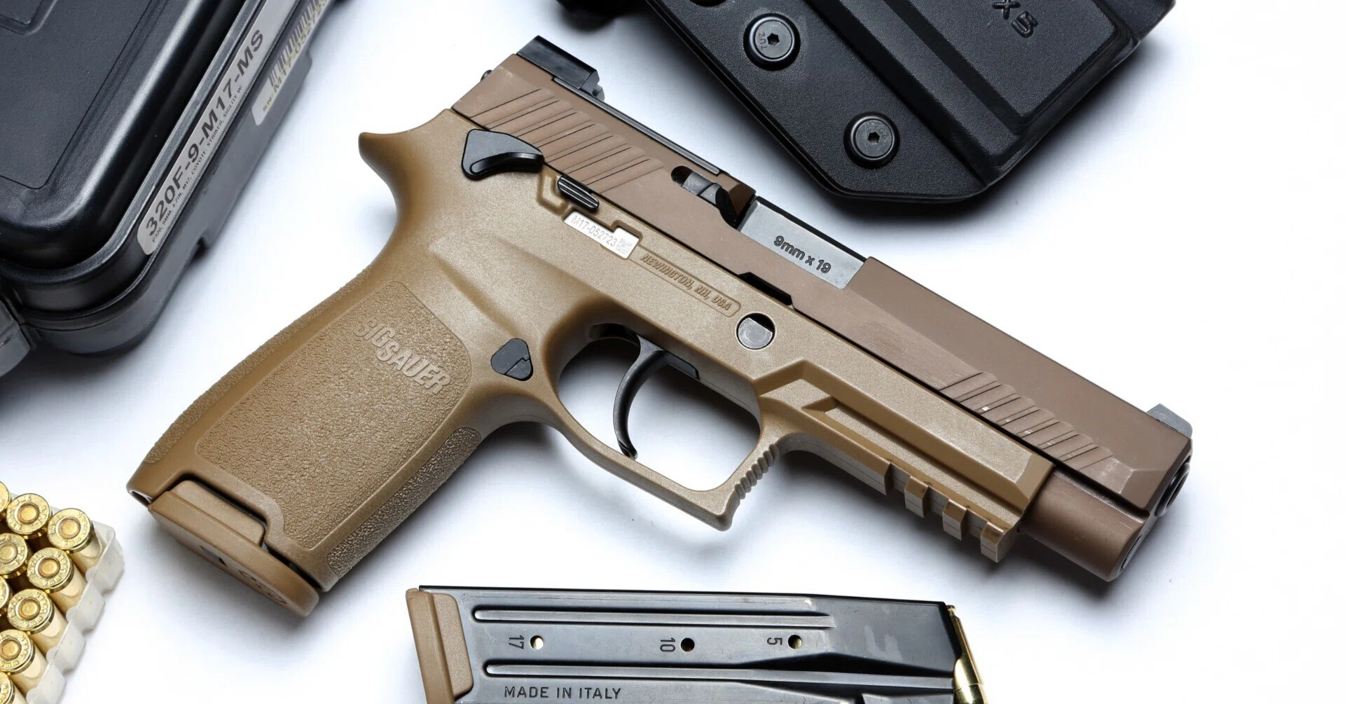 米軍がM17として選んだ拳銃。LAPDも採用したFCUモジュラー構造のSIG
