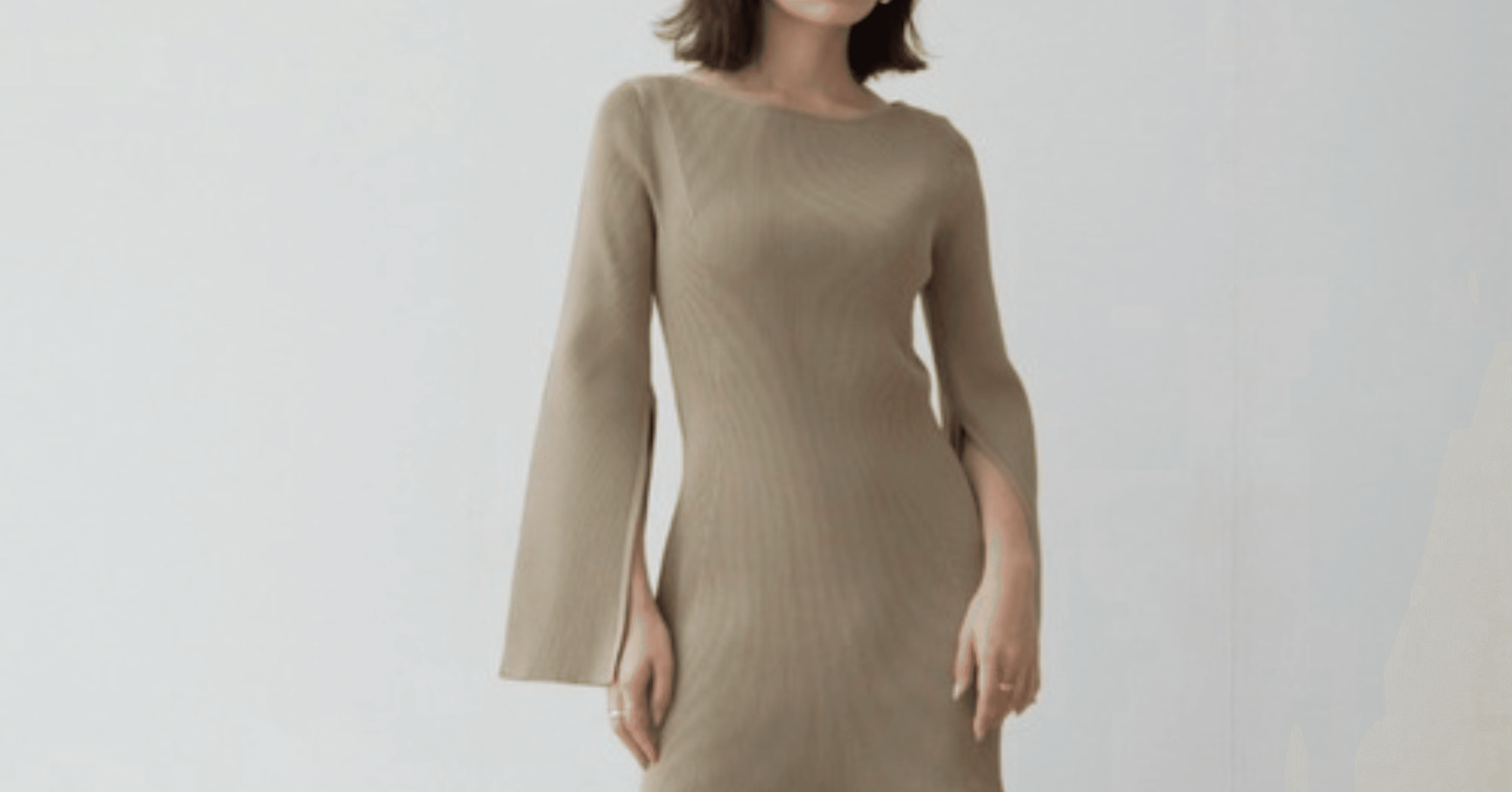 anuans ティアードデザインスリットニットワンピース｜anuansメルカリ