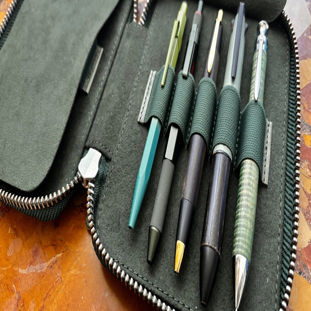 筆箱紹介 緑黒構成！｜YUMORIー文房具