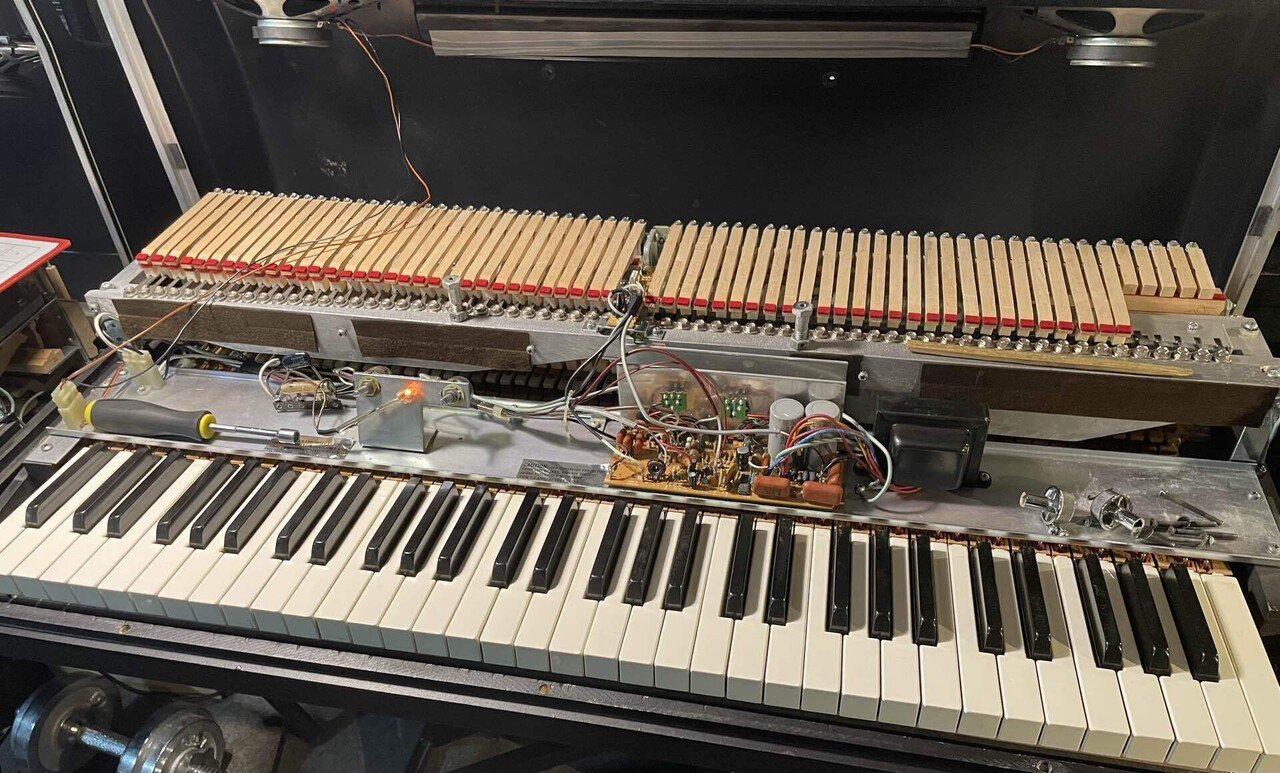 Wurlitzer 200Aの調整を｜Shinya Fujita / Tee House Music KYOTO & TOKYO