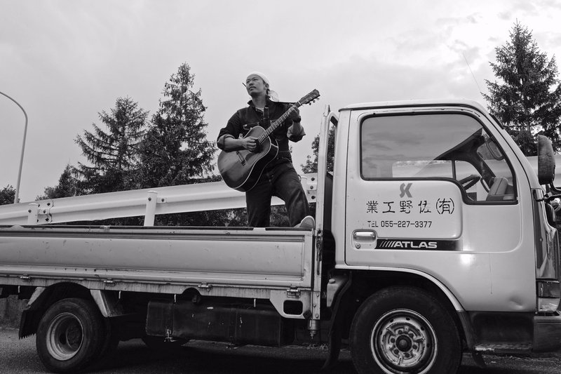 建設若者 夢追い人は集まれ 諦めず戦った先に生まれた 大工 シンガー サノケンという生き方はモンスター級でした 建設業界若者ボイス Note