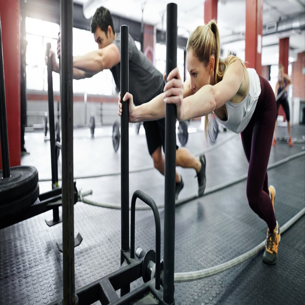 狭いジムでも効果的！スレッド（ソリ）トレーニングで全局面を強化する