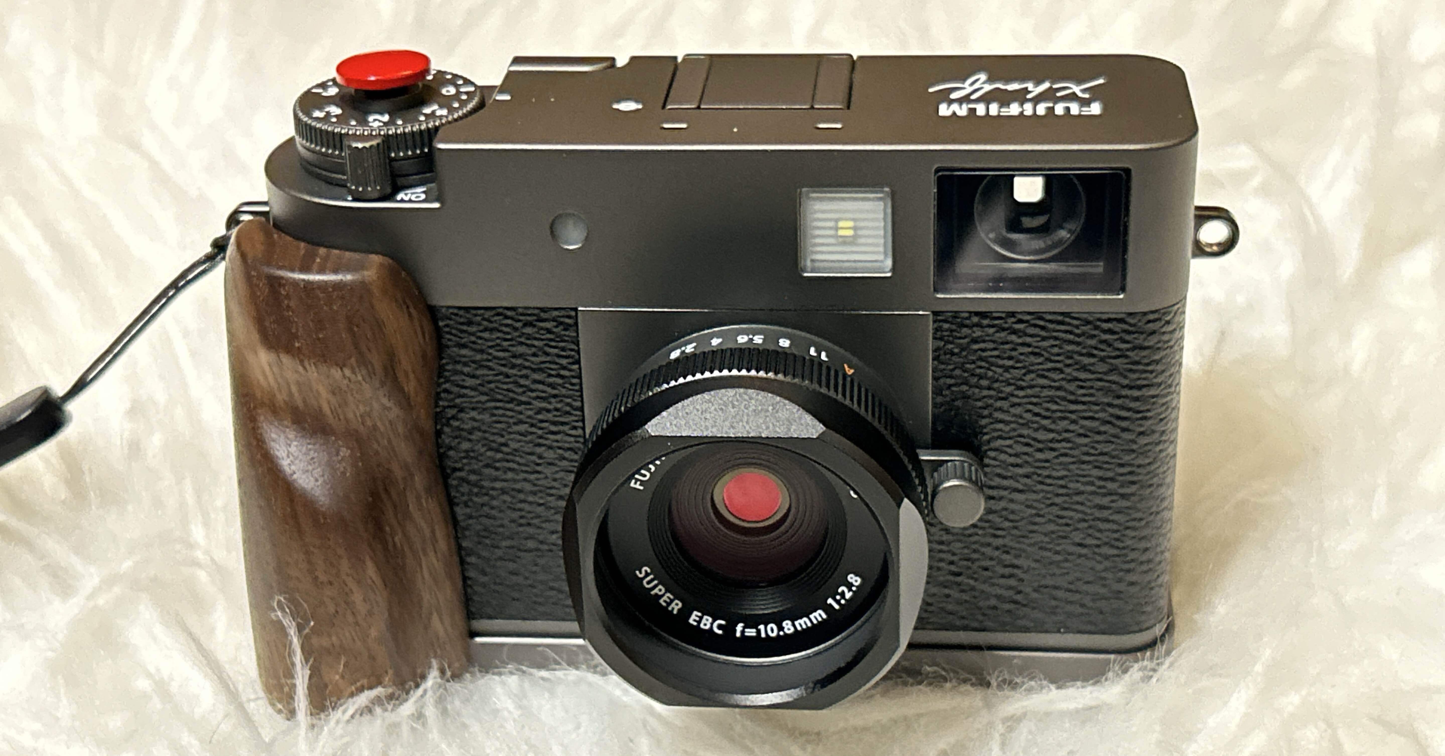 カメラ・オブスクラ カスタム品 X halfのドレスアップ完成!!｜岡本剛