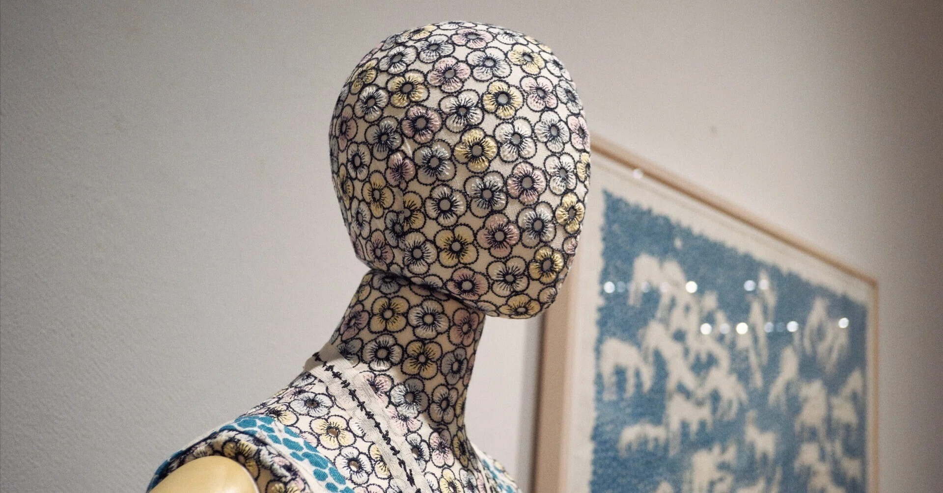 Postcard｜mina perhonen『TSUGU』展をみに世田谷美術館へいってきた 