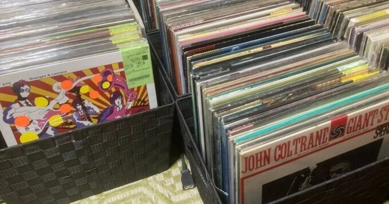 あえて”レコード”を買い続ける理由｜カフェブリュ