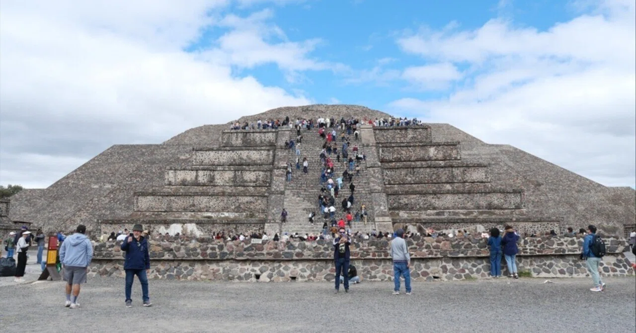 メキシコシティからエクスカージョン！世界遺産や聖地を巡礼
