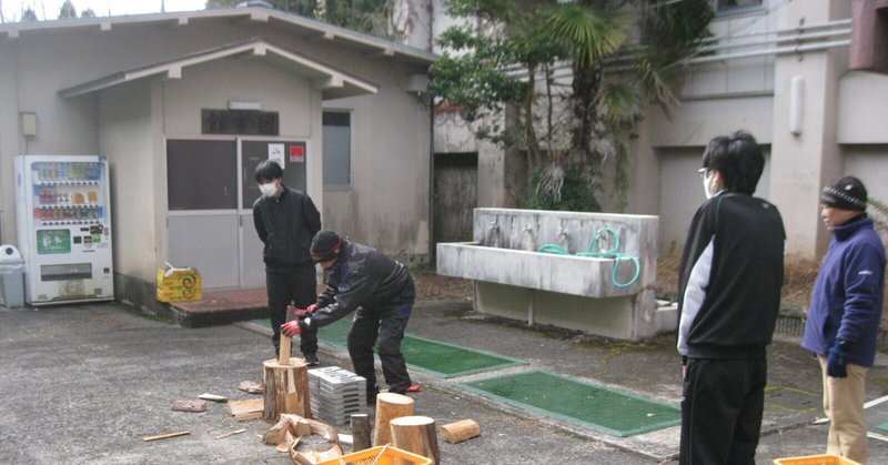 落ち葉清掃と焼き芋大会でほっこり！