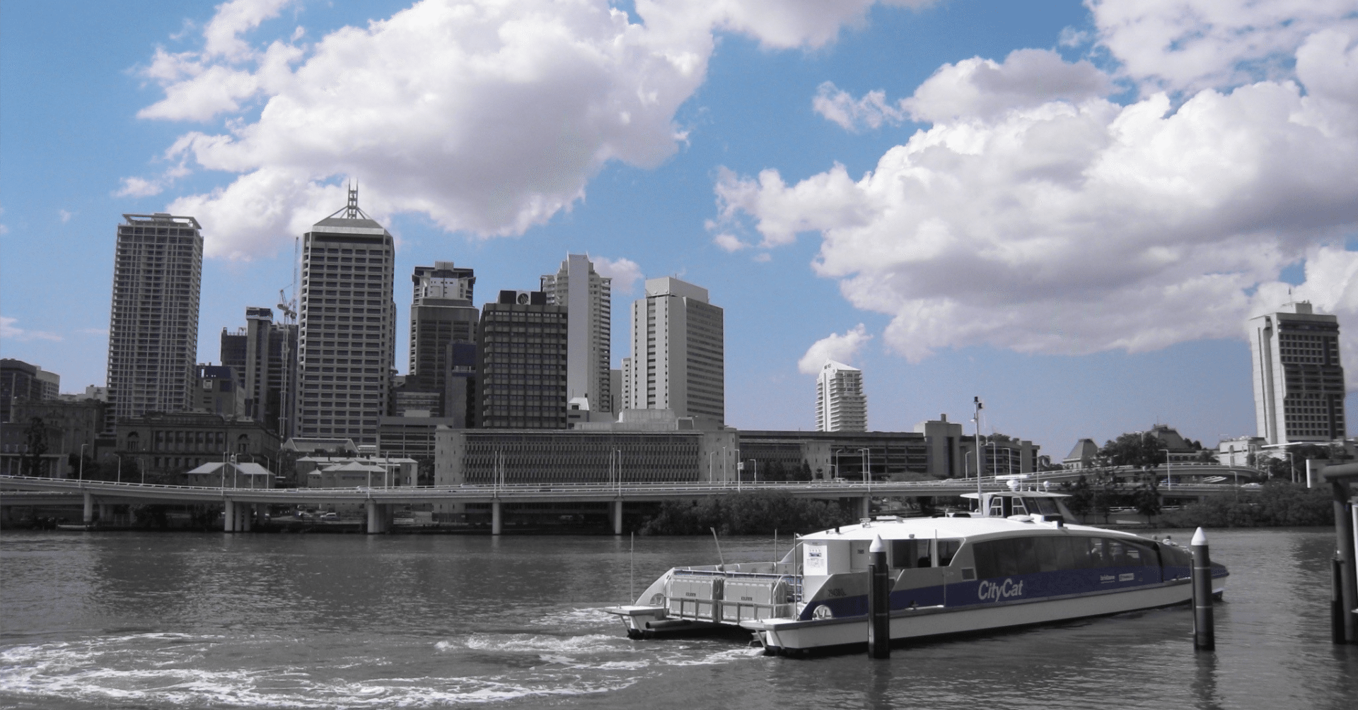 時給30ドルの「天国」と、娯楽に潜む「地獄」。50セントで生き抜く超・節約術｜shin