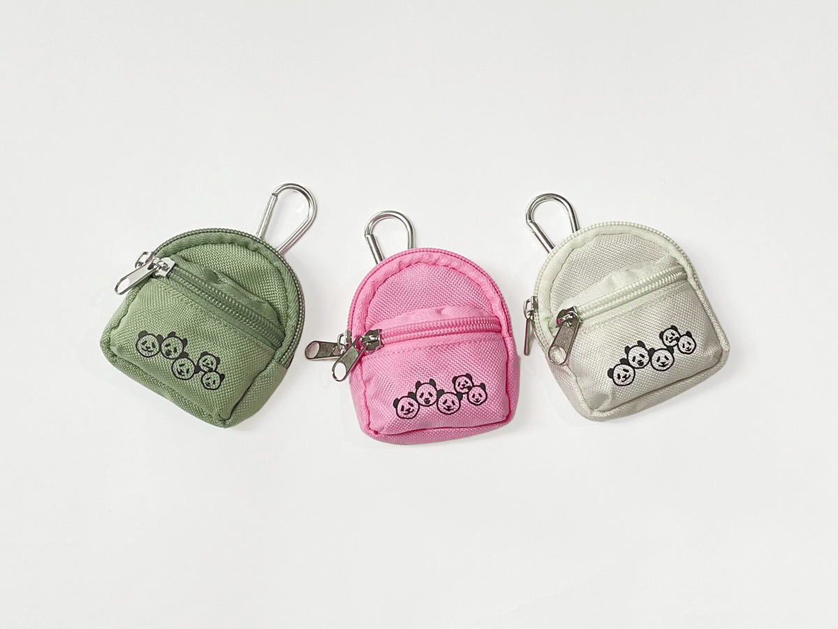 ちびリュックキーホルダー＆上野パンダファミリー缶バッジホルダーが新