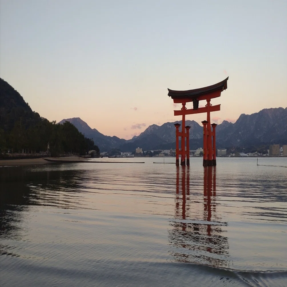 好き」を詰め込んだ広島一人旅紀行｜三輪浩朔(みわこうさく)/Laughter