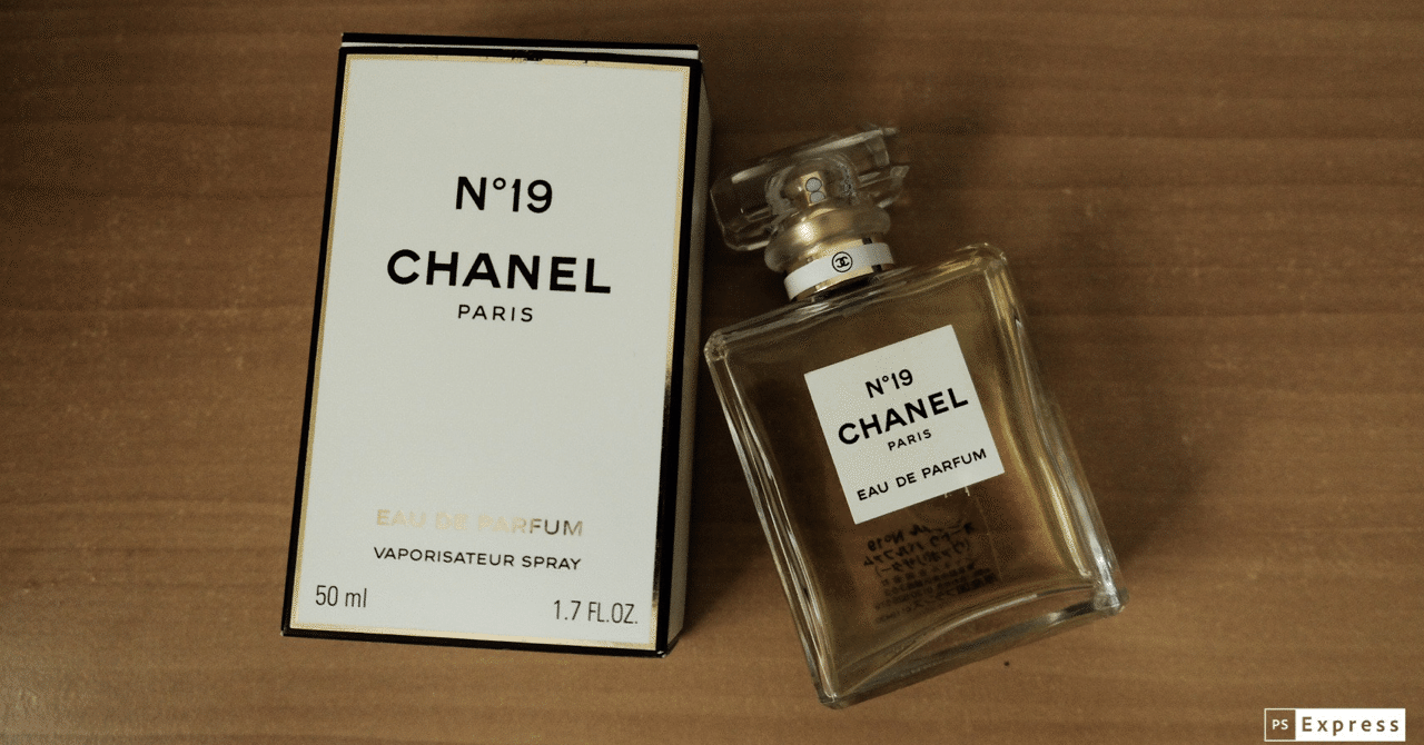 CHANEL♡1回使用♡箱無し♡値下げなし シャネル No.19と転職活動｜nil