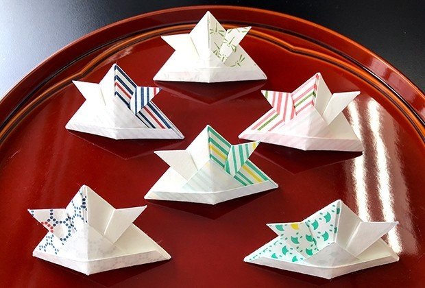 Labの 和紙包み で 大人も子供も ごっこ遊び気分でこどもの日を祝う Lab プラスラボ Note Labの 和紙包み で 大人も子供も ごっこ遊び気分でこどもの日を祝う Lab プラスラボ Note