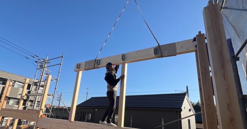 風を読む棟上げ ― 表しの構造に宿る、建築への敬意