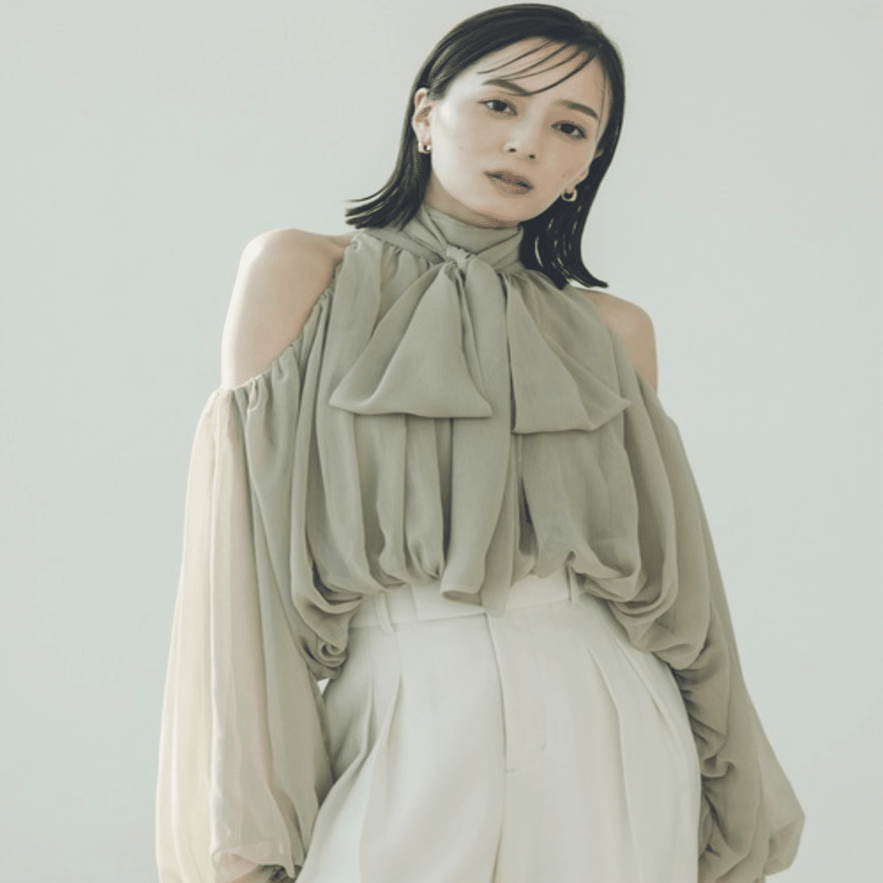 【即日発送可】anuans シフォンボリュームブラウス anuans オフショル anuans 【ZOZO限定カラー】シフォンボリュームブラウス｜anuans