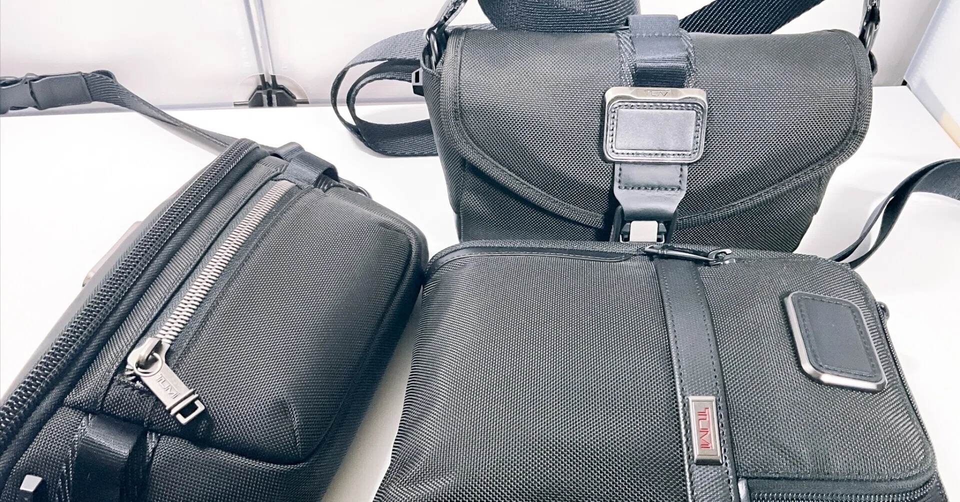 状態良】TUMI ブックカバー ブラック バリスティックナイロン＋本革