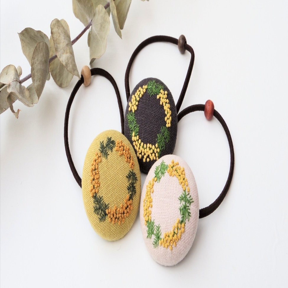 ミモザのヘアゴム｜あさだじゅんこ(ハコベノハコ)