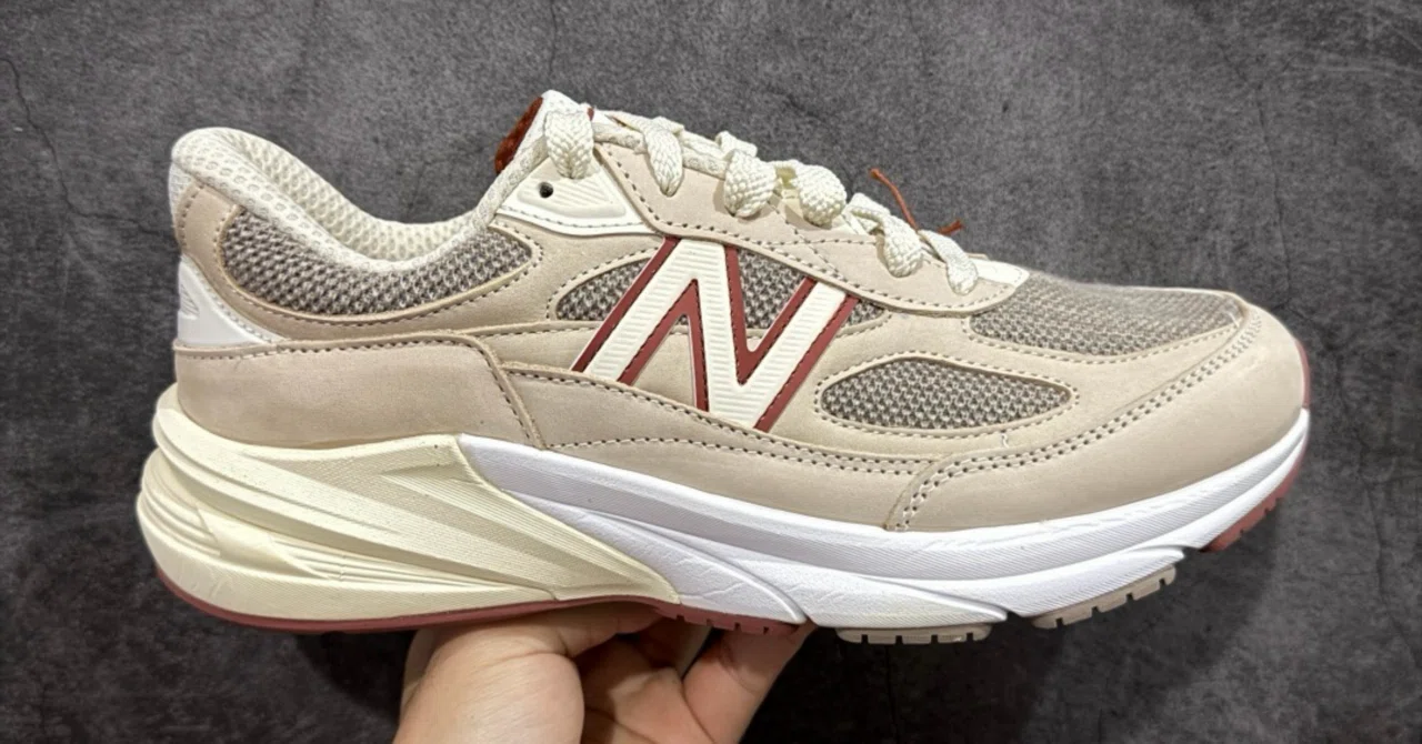 ロロ・ピアーナ × ニューバランス 990V6 U990LP6 / U990LO6｜Fog Kicks