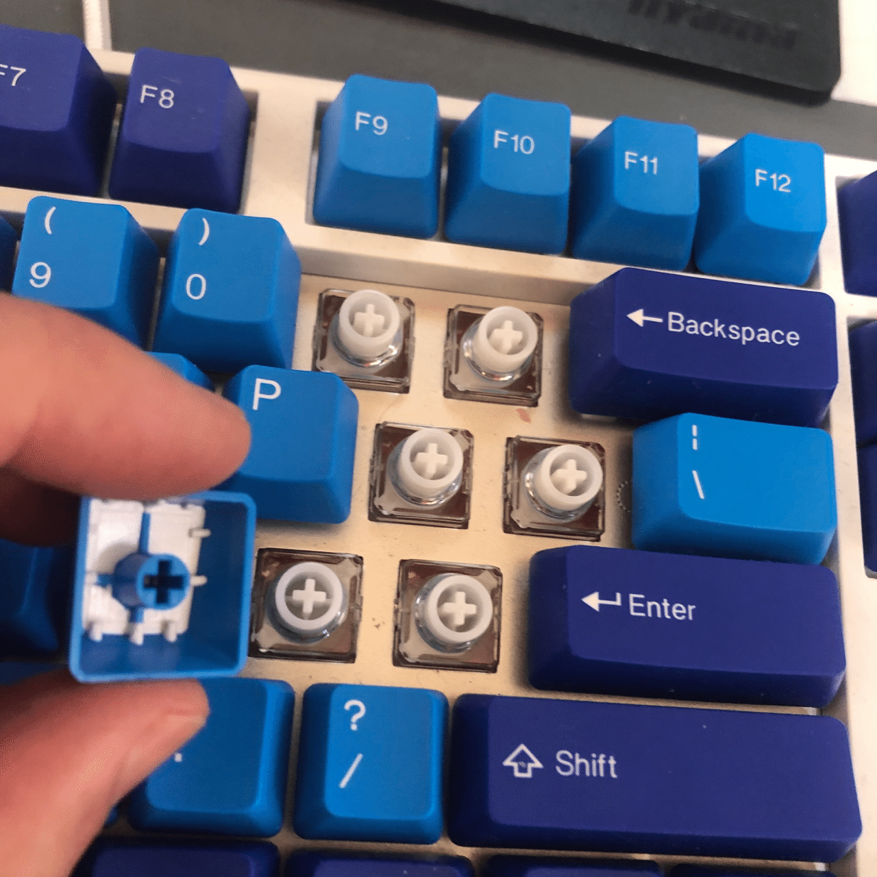 Note 76: キーボード新しい波…NIZ Plum、いいぞ！｜Chihiro Fukazawa