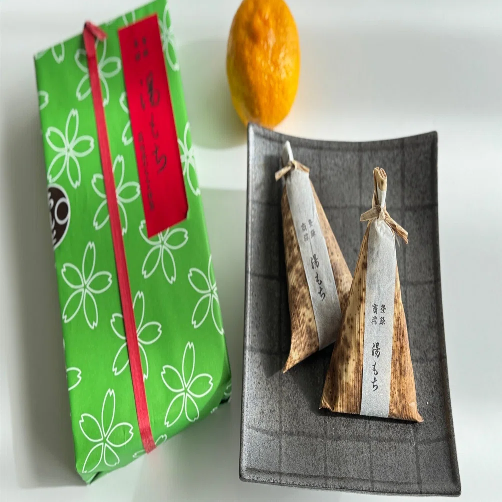 柚子香るふっわふわもち 箱根銘菓「ちもと」の「湯もち」｜YasukoMiyazaki