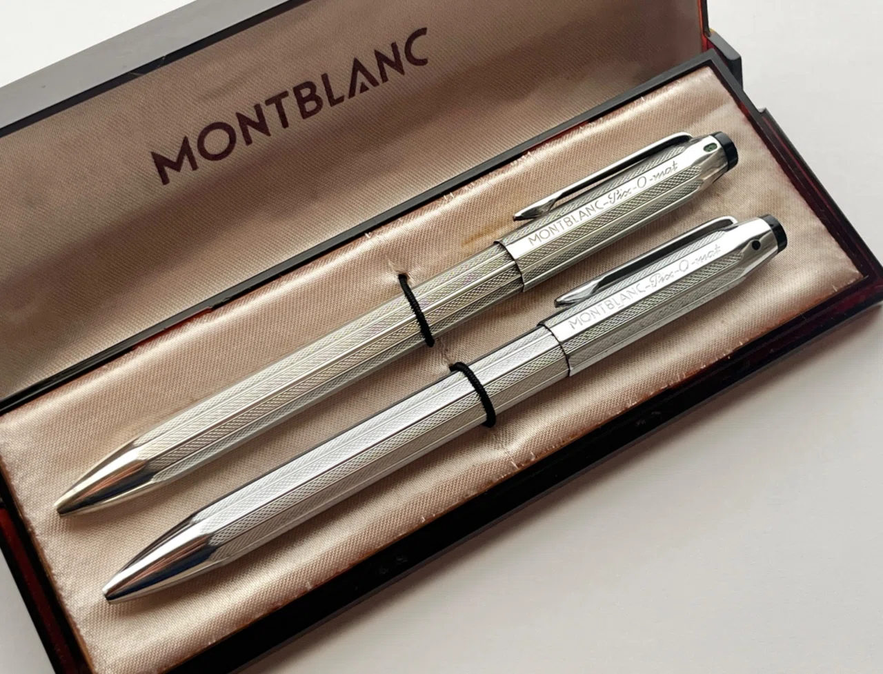 Montblanc pix-o-mat No.103|at Montblanc pix-o-mat No.103|at