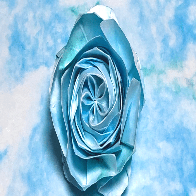 彩雲紙×バラ折り紙・第三弾！ 〜ロゼット咲きのオールドローズ〜｜まさにぃ