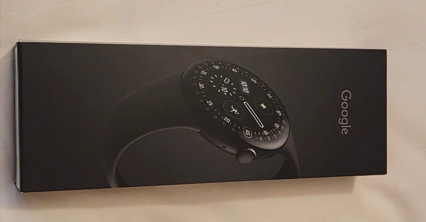 時計嫌いの僕が、Pixel Watch 4を買った理由。AIは「機会損失」を埋め 