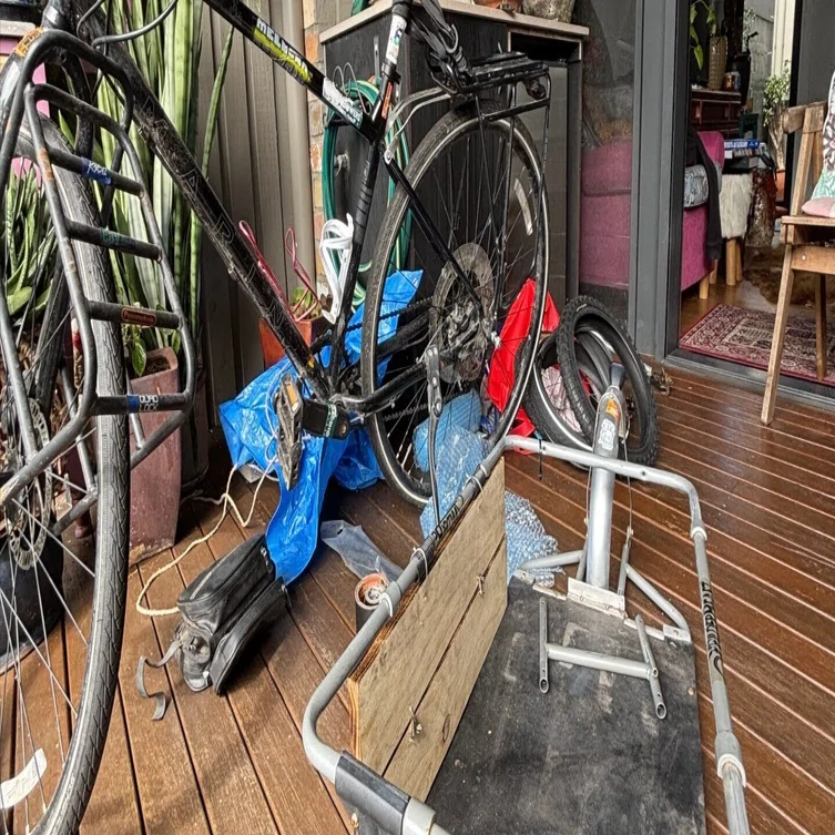 残り1週間、ついに自転車を箱に詰める日が来た | 世界放浪記303｜Hiro 