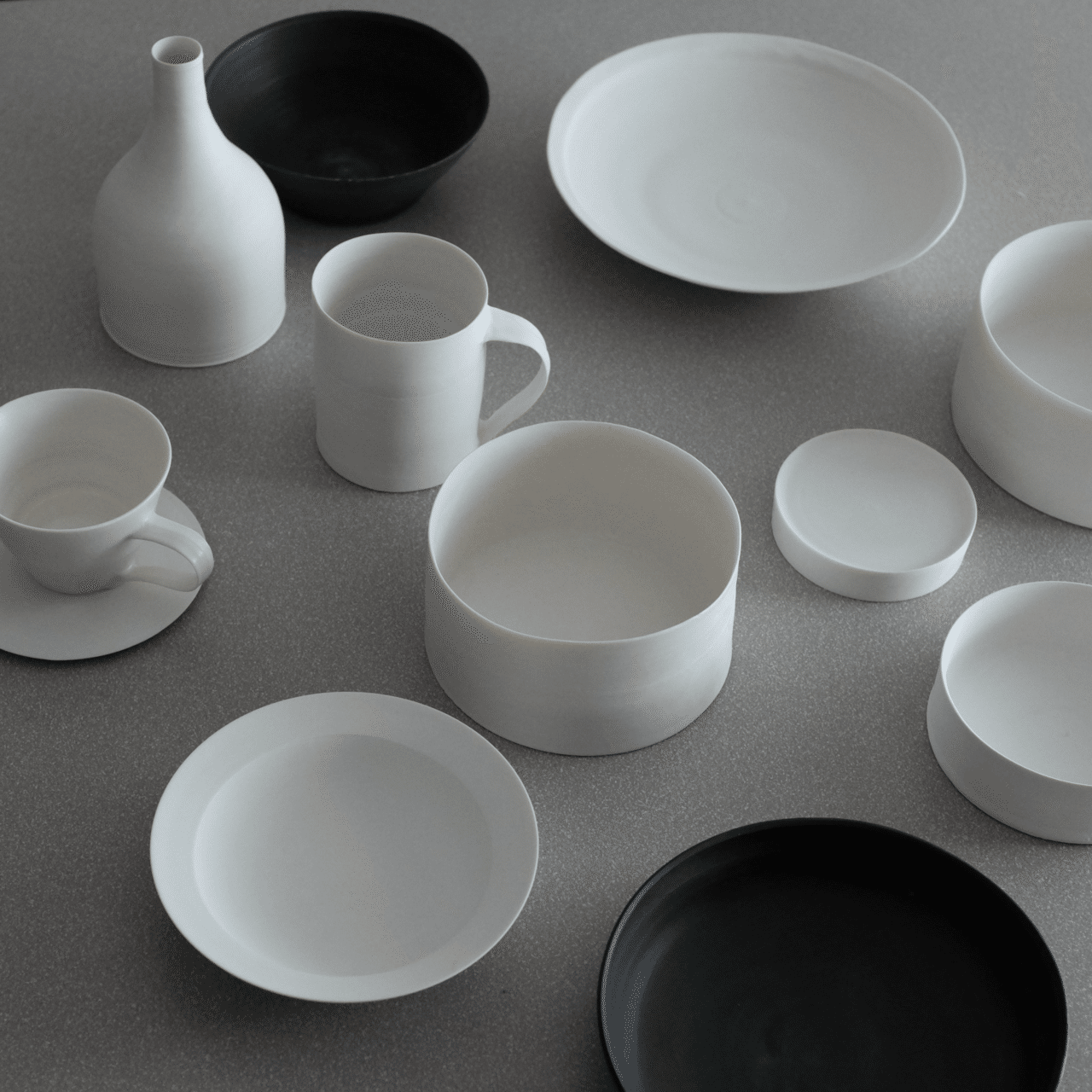 抽象｜Modern Monochrome Meets Timeless Craft 2026｜LAPIN ART