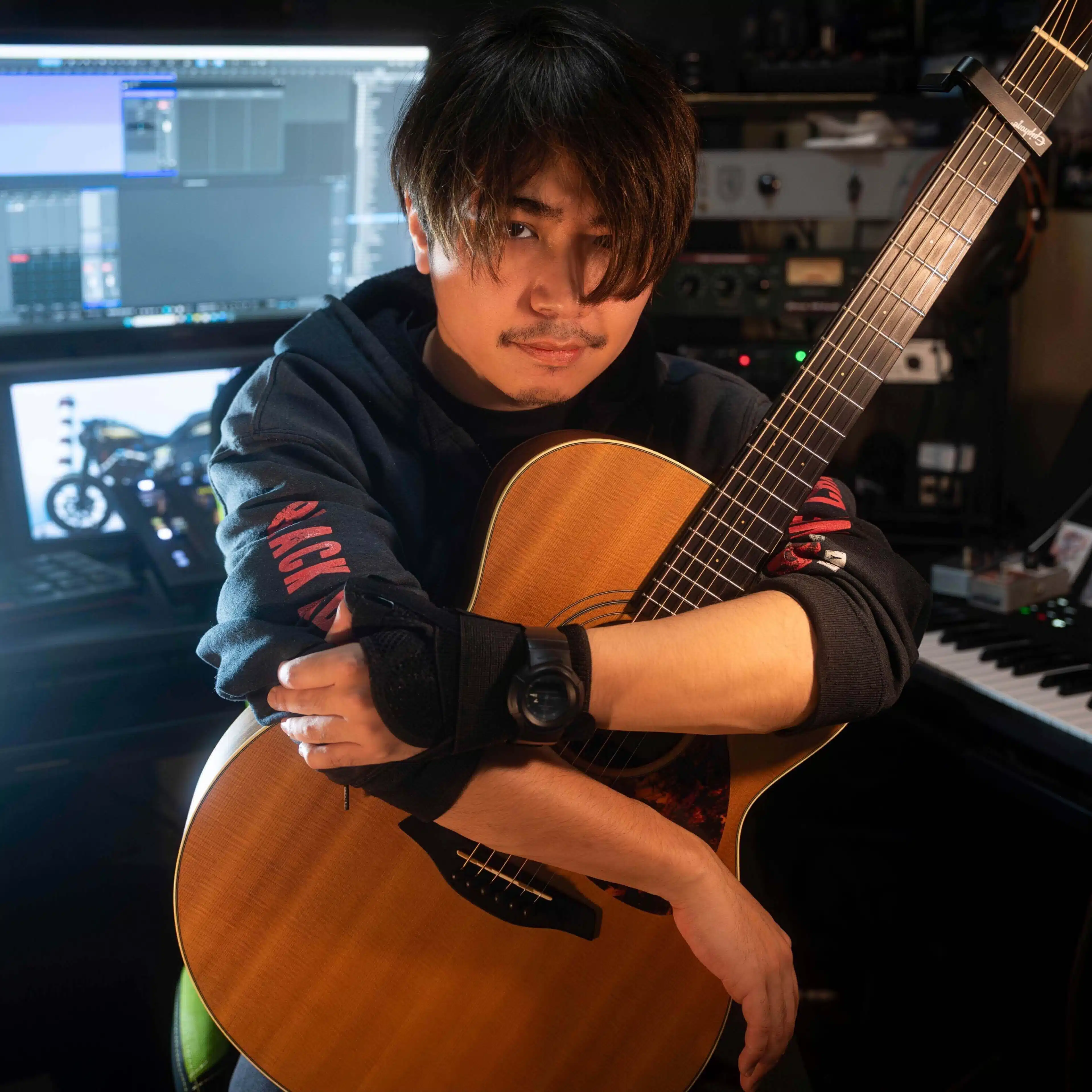Lateral Lab. 津嶋翔太