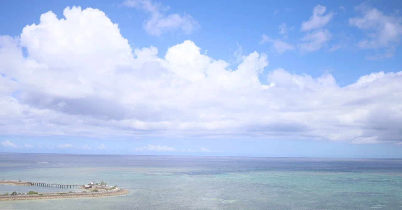 First Ever Jacket Okinawa Travelogue Part 3: The Day I Became a Fish. -- An afternoon of ...
