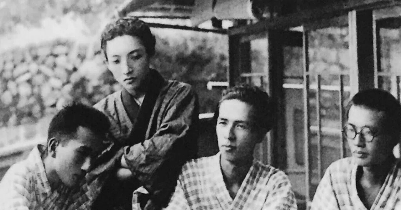 活動歴および当時の関連ビジュアル記録