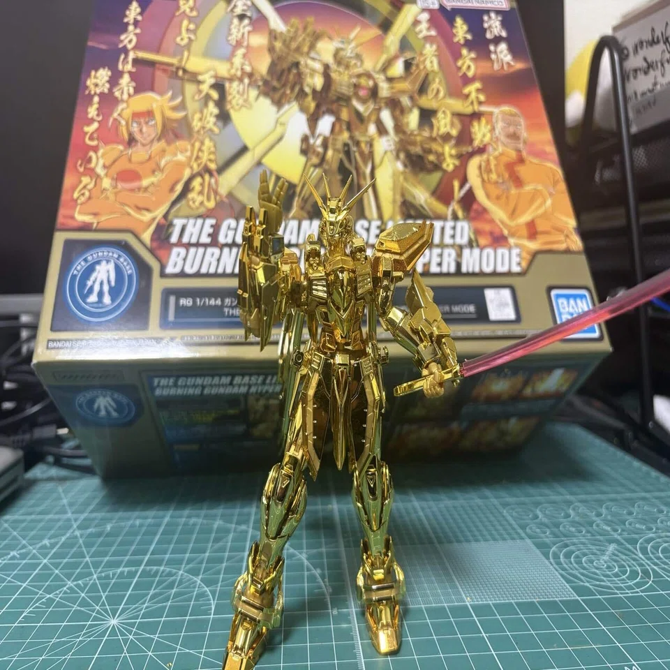 RG ゴッドガンダム（ハイパーモード）を作った──金色プラモは 