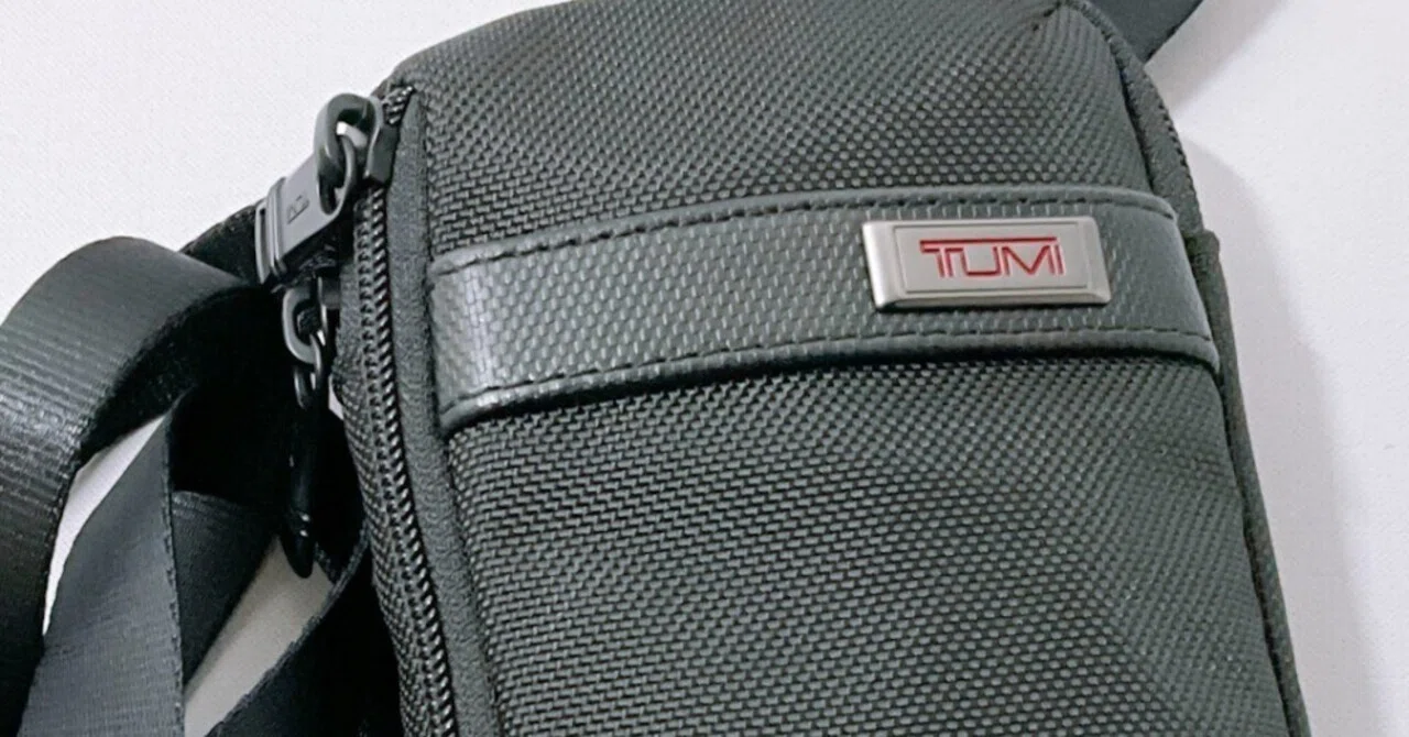 ひ*き様 TUMI ALPHA ミディアム・クロスボディ グレー TUMI AXIS