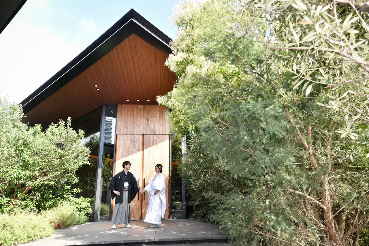 建築を学んだふたりで 結婚式 を考えたら 新しい 家 と 暮らし がみえてきた モリヤシンイチ Micro Development Design Note 建築を学んだふたりで 結婚式 を考えたら 新しい 家 と 暮らし がみえてきた モリヤシンイチ Micro Development Design Note