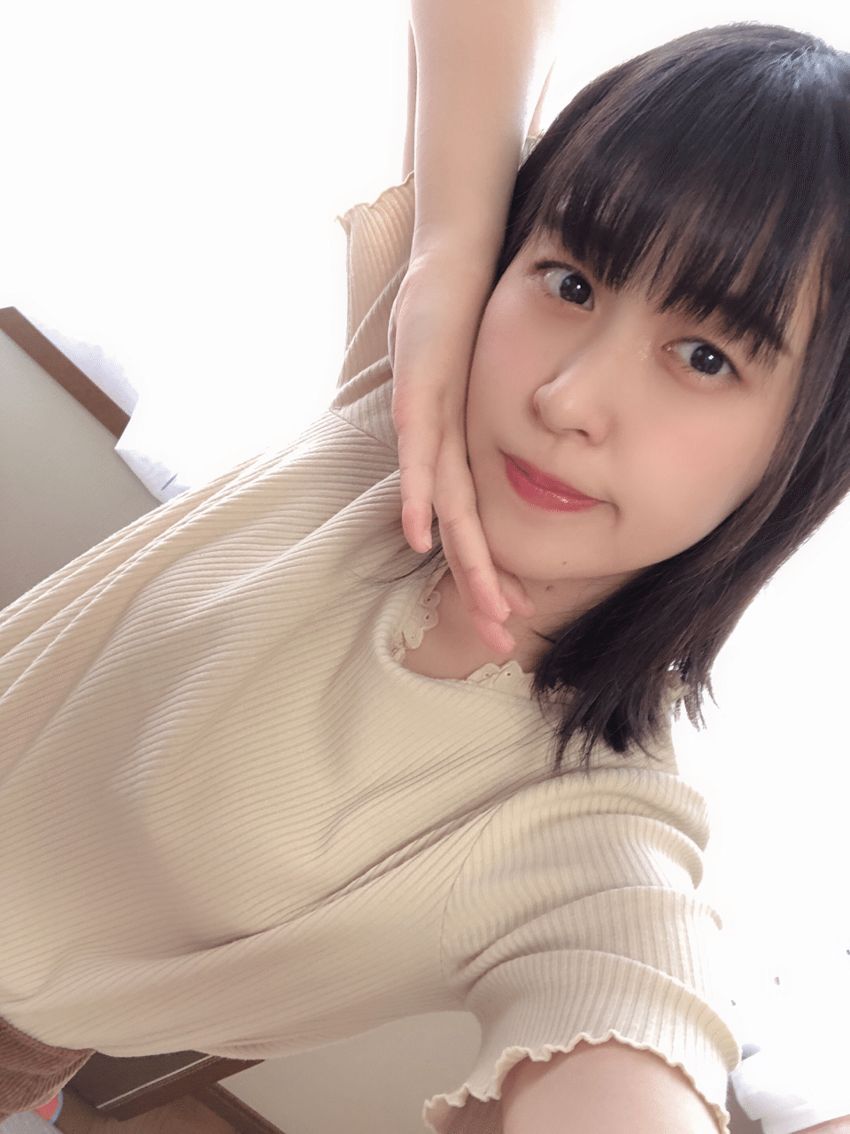 真夏か！！【みーたん】｜イーゼル芸術工房とアイドルズ（ハンバーガー