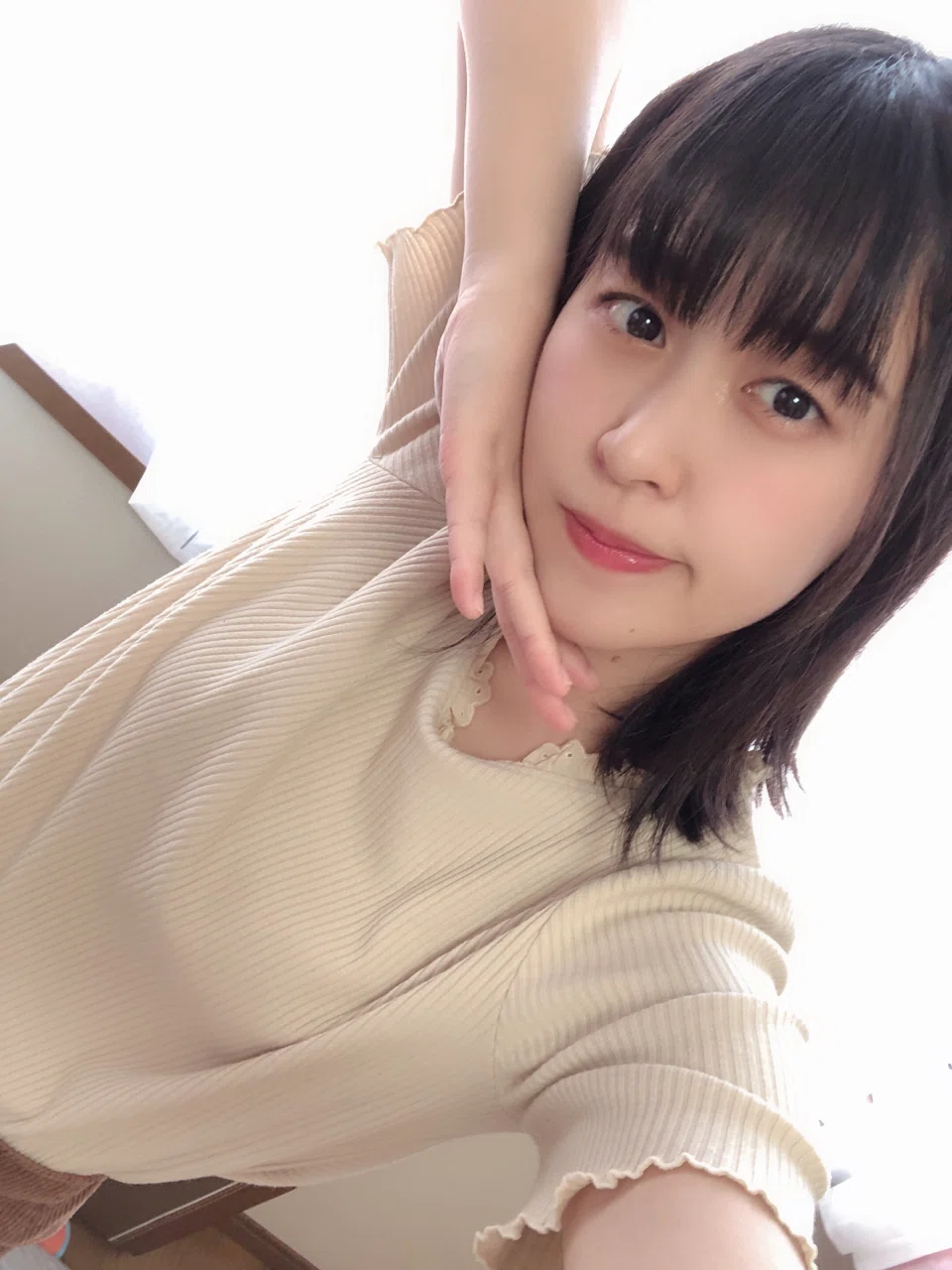 真夏か！！【みーたん】｜イーゼル芸術工房とアイドルズ（ハンバーガー