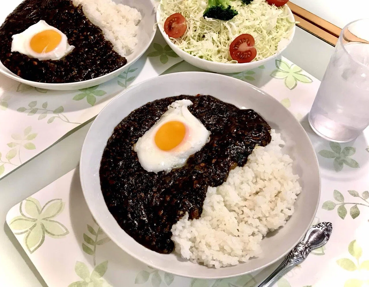 包丁人味平の謎料理☆「ブラックカレーの作り方」｜kurimaro_shigeta