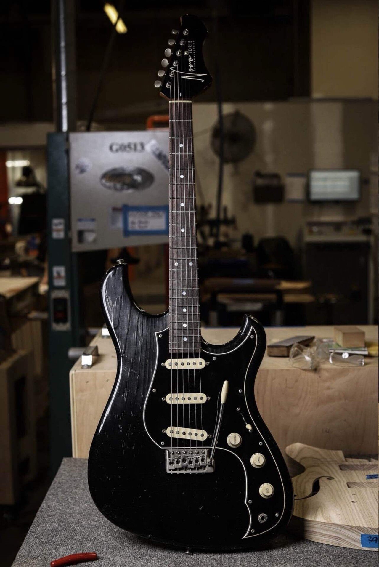 Mrs. GREEN APPLE 大森元貴🎸🎤ELECTRIC GUITAR紹介｜ハルィ