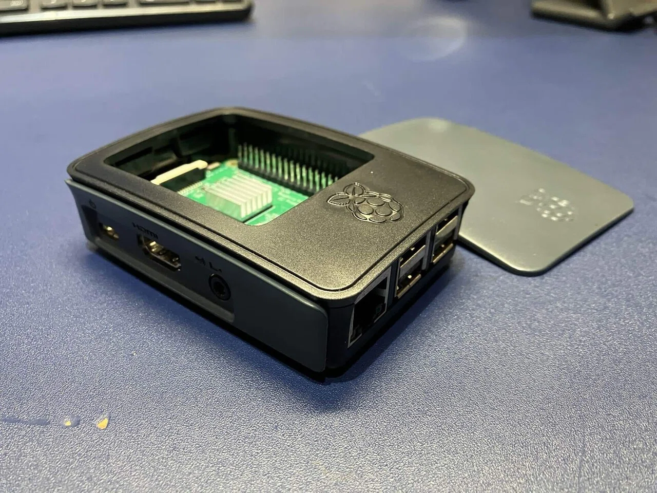 Raspberry Pi 3B】初心者がやるセットアップ編｜や印工務店