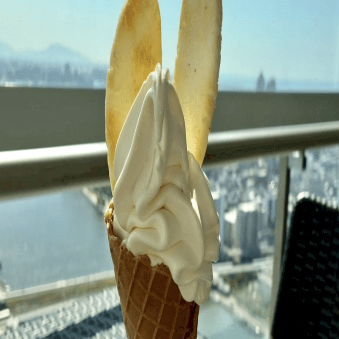 新潟市】朱鷺メッセ・Befcoばかうけ展望台で「ばかうけソフトクリーム