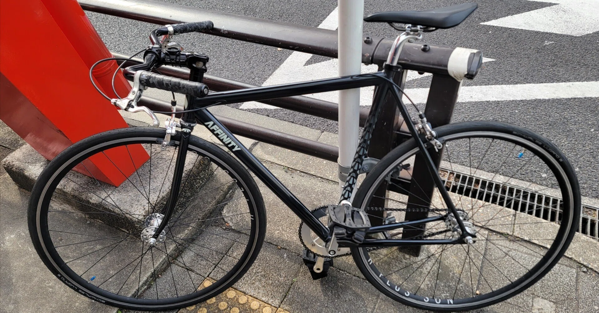 コラム】中古で買ったAffinity Lo Proの紹介と乗ってみた感想|jazz コラム】中古で買ったAffinity Lo Proの紹介と乗ってみた感想|jazz