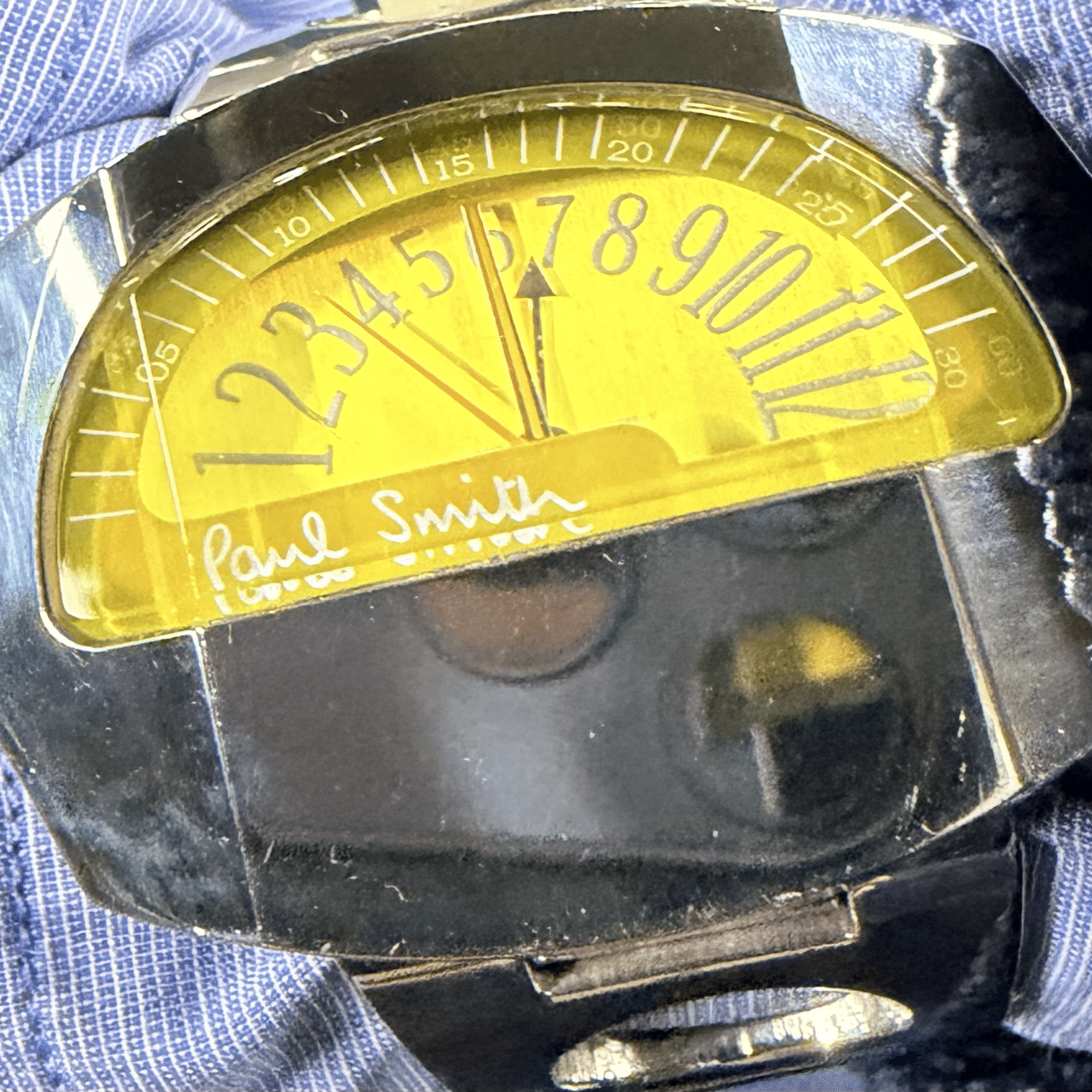 鉄仮面と言うらしいPaul Smithの腕時計｜アラン藤島