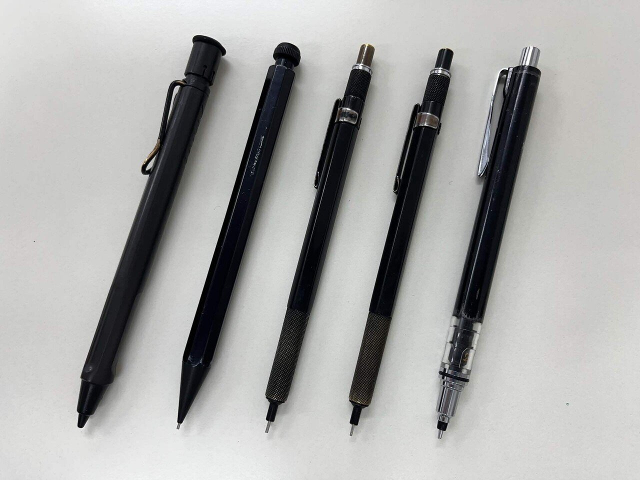 筆箱の中身｜高橋是清