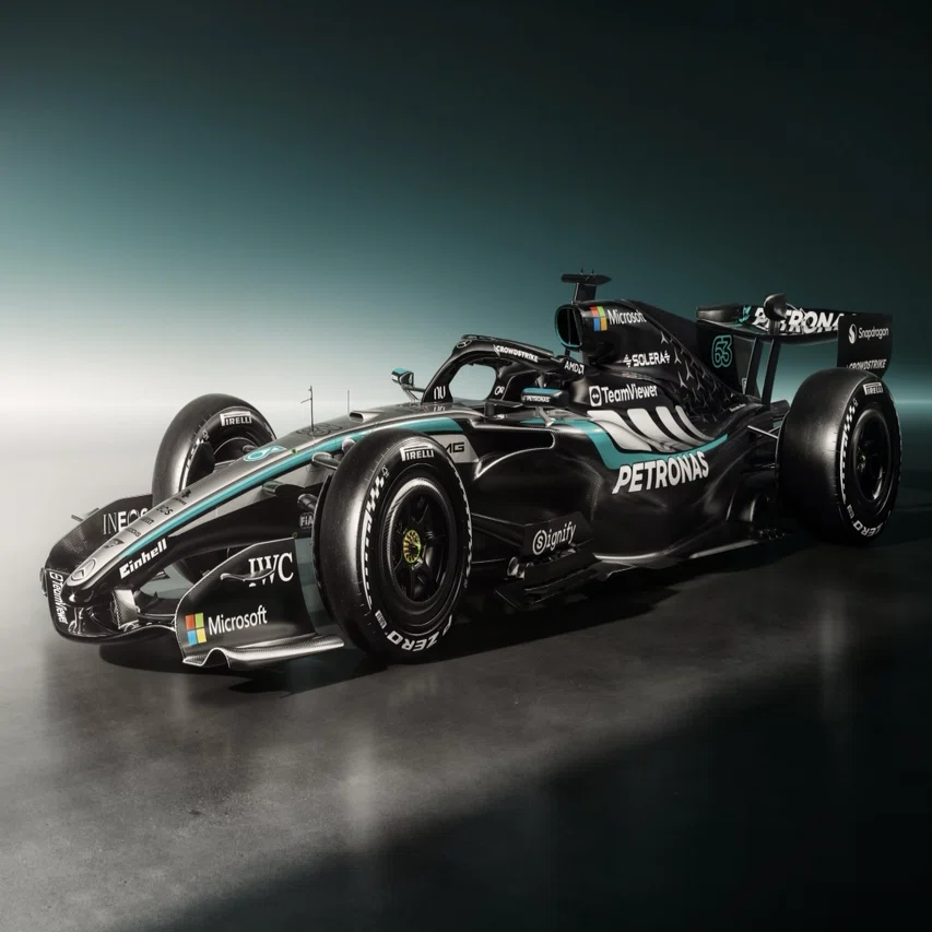 メルセデス、2026年型マシンW17のリバリーデザインを発表｜Formula1 