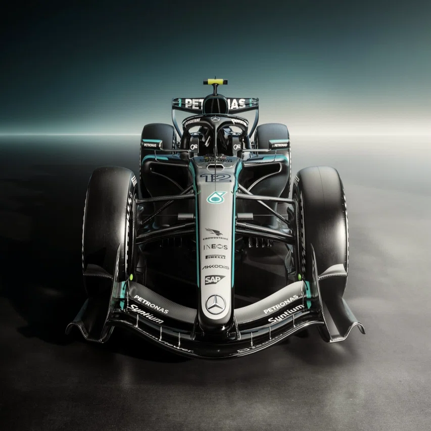 メルセデス、2026年型マシンW17のリバリーデザインを発表｜Formula1 