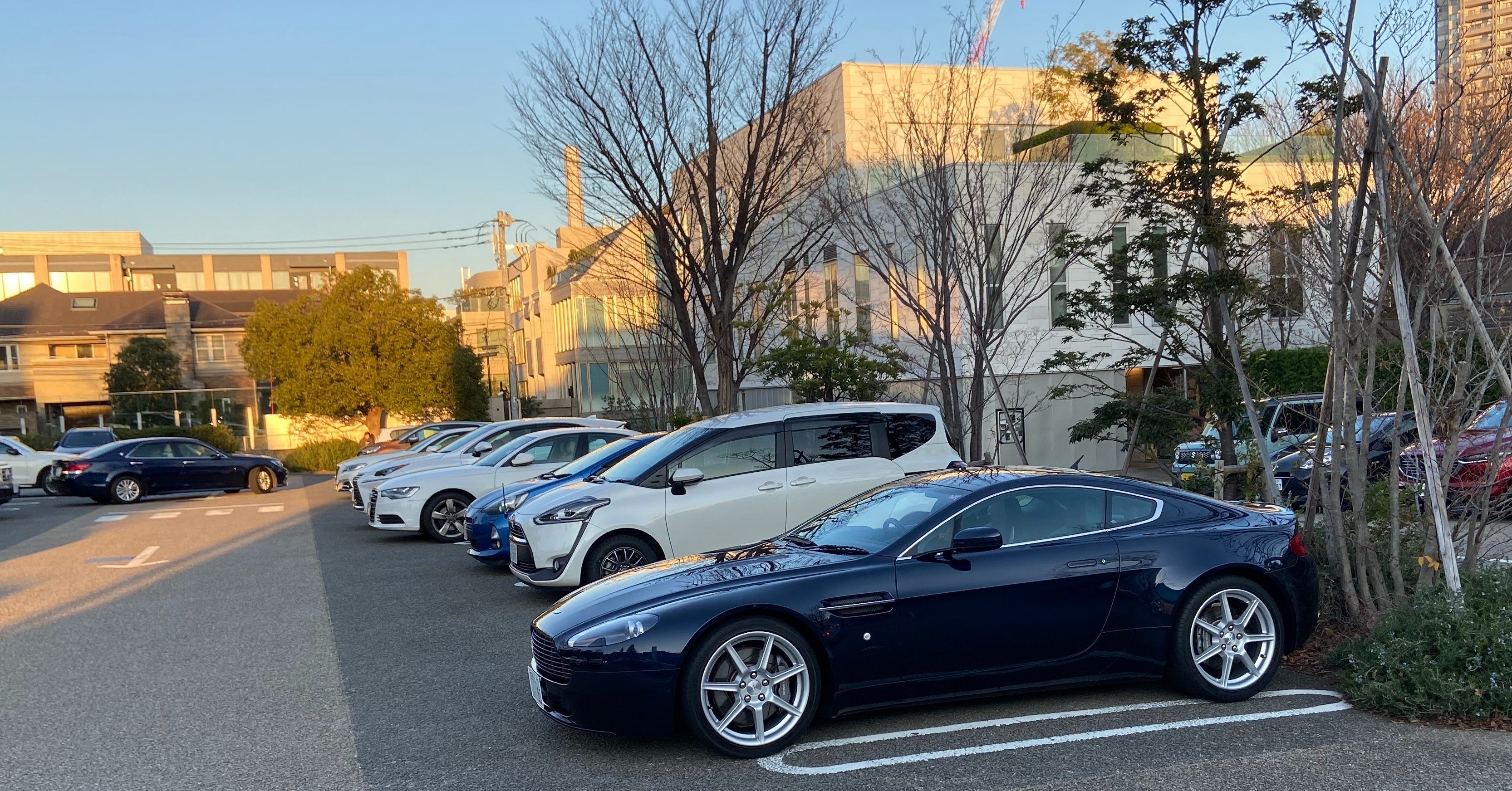 アストンマーティンの車両保険について 原 武義 Note アストンマーティンの車両保険について 原 武義 Note