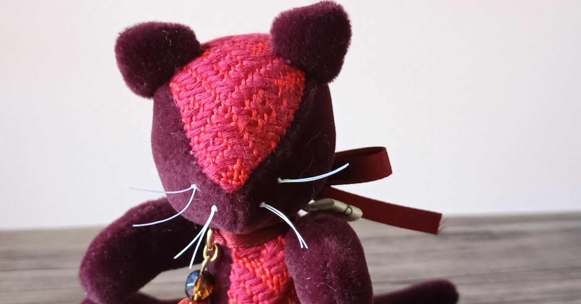 ガーネットこぎんぬいぐるみ。猫だとこんな感じに。｜こひろ@こぎん